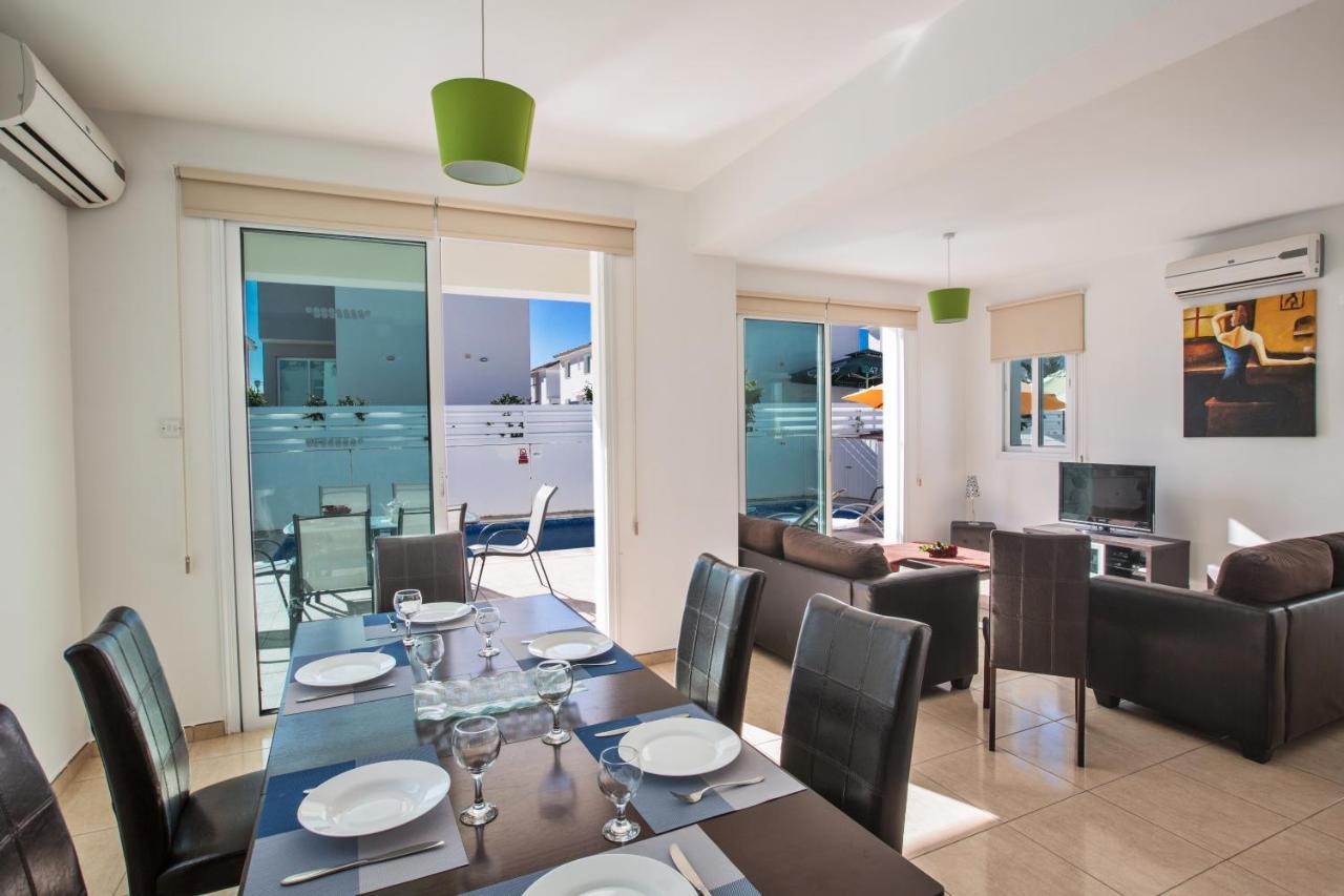 Avra Villas باراليمني المظهر الخارجي الصورة